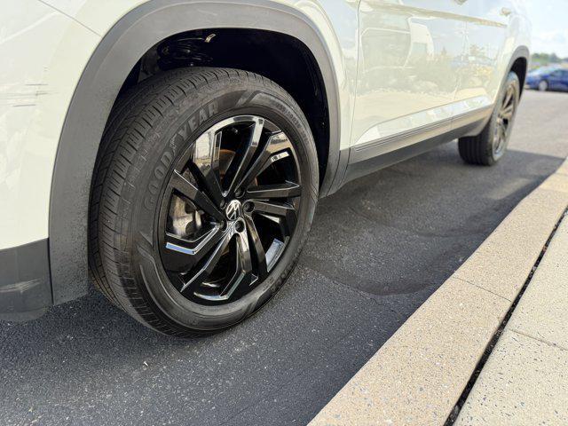 used 2022 Volkswagen Atlas car, priced at $29,995