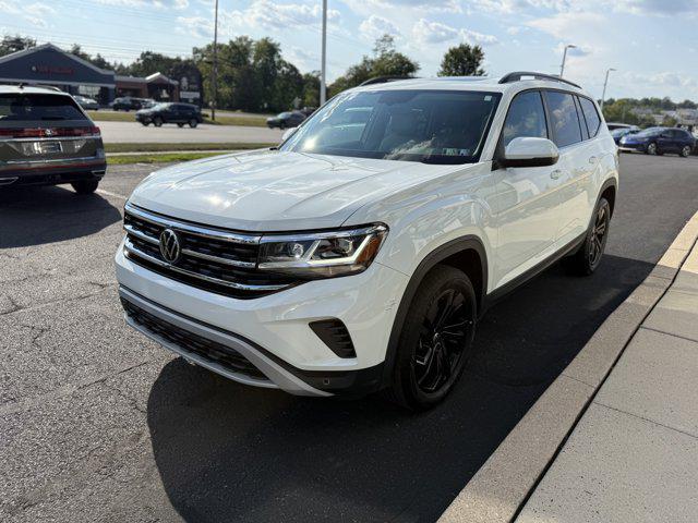 used 2022 Volkswagen Atlas car, priced at $29,995