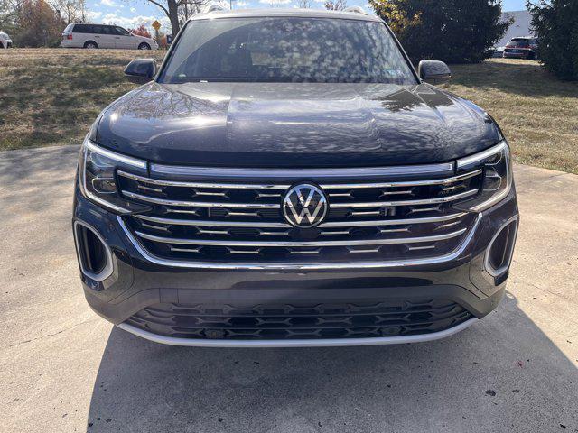 new 2024 Volkswagen Atlas car, priced at $44,917