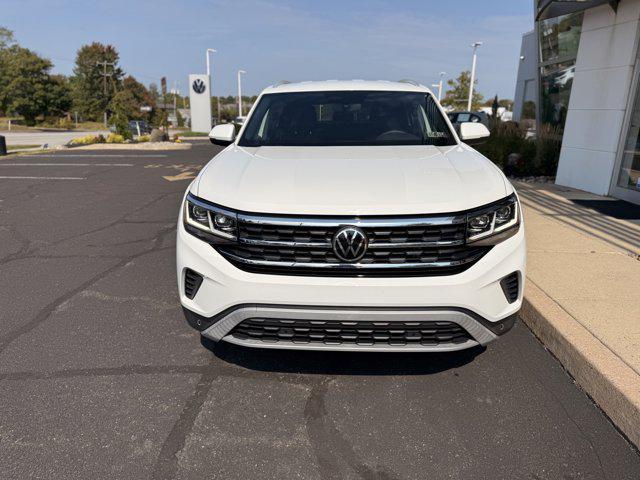 used 2022 Volkswagen Atlas Cross Sport car, priced at $26,670