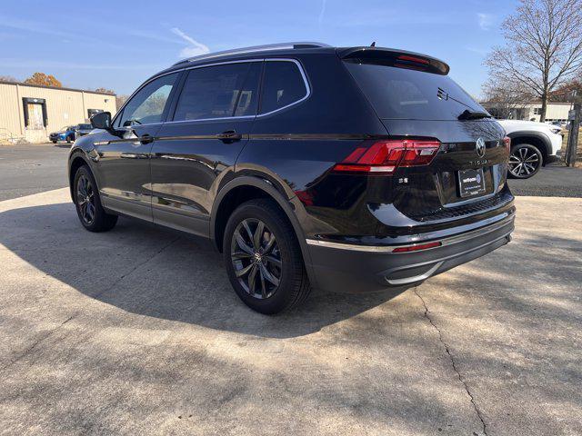 new 2024 Volkswagen Tiguan car, priced at $32,533