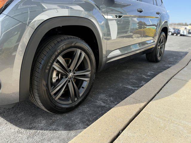 used 2021 Volkswagen Atlas car, priced at $31,490