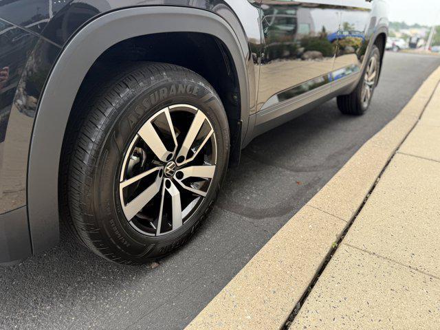 used 2023 Volkswagen Atlas car, priced at $28,213