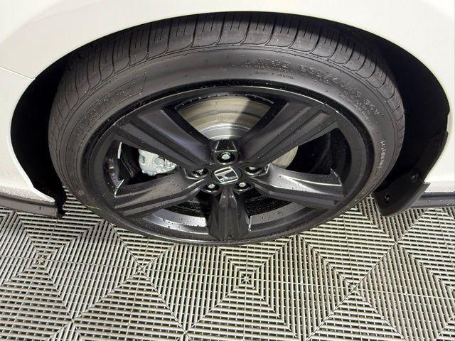 new 2025 Honda Accord Hybrid car, priced at $37,025