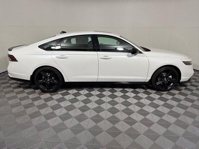 new 2025 Honda Accord Hybrid car, priced at $37,025