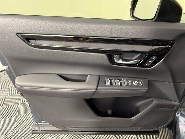 new 2026 Honda CR-V Hybrid car, priced at $43,700