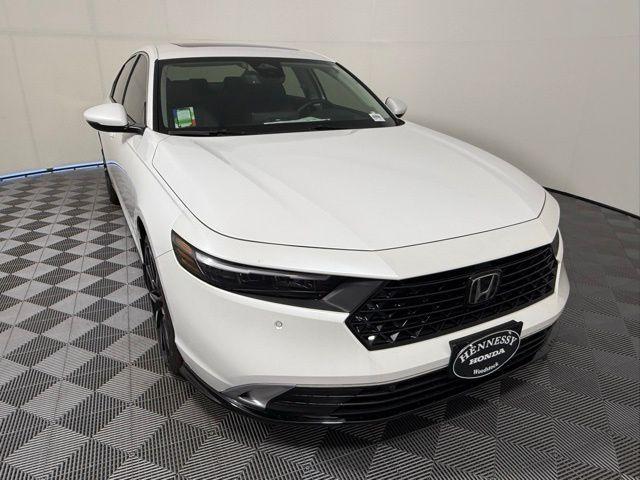new 2025 Honda Accord Hybrid car, priced at $40,905