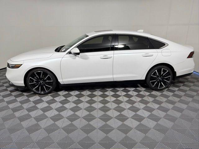 new 2025 Honda Accord Hybrid car, priced at $40,905