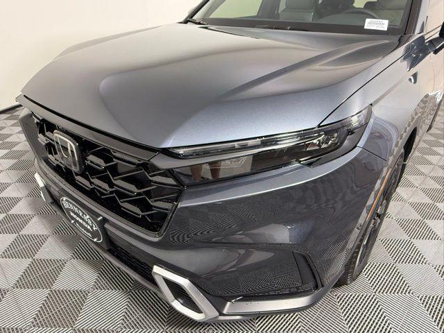 new 2026 Honda CR-V Hybrid car, priced at $43,700