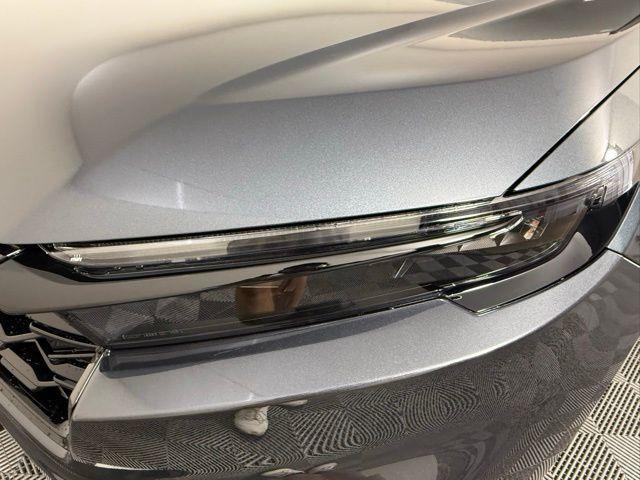 new 2026 Honda CR-V Hybrid car, priced at $43,700