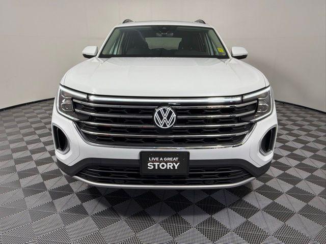 used 2024 Volkswagen Atlas car, priced at $33,687