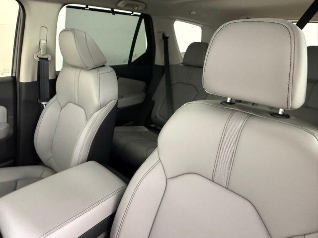 new 2025 Honda Pilot car, priced at $52,950