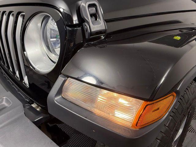 used 2019 Jeep Wrangler Unlimited car, priced at $27,894
