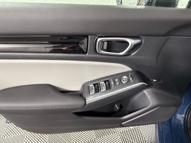 new 2025 Honda Civic Hybrid car, priced at $33,355