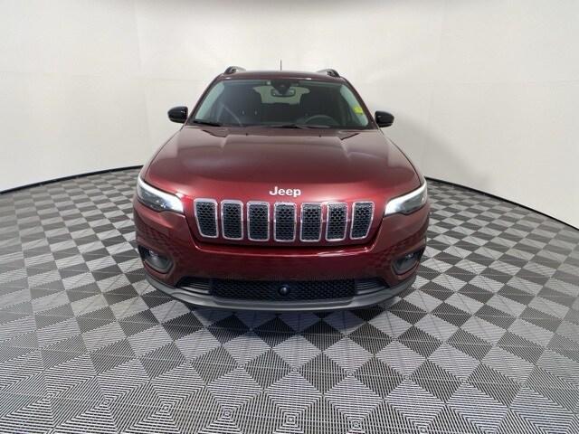 used 2022 Jeep Cherokee car, priced at $21,987