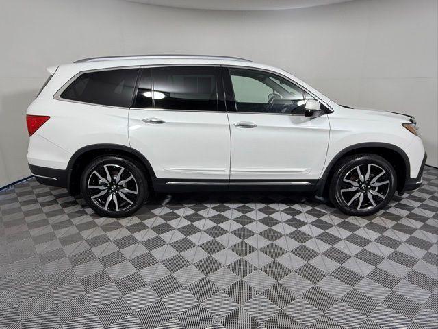 used 2022 Honda Pilot car, priced at $30,392
