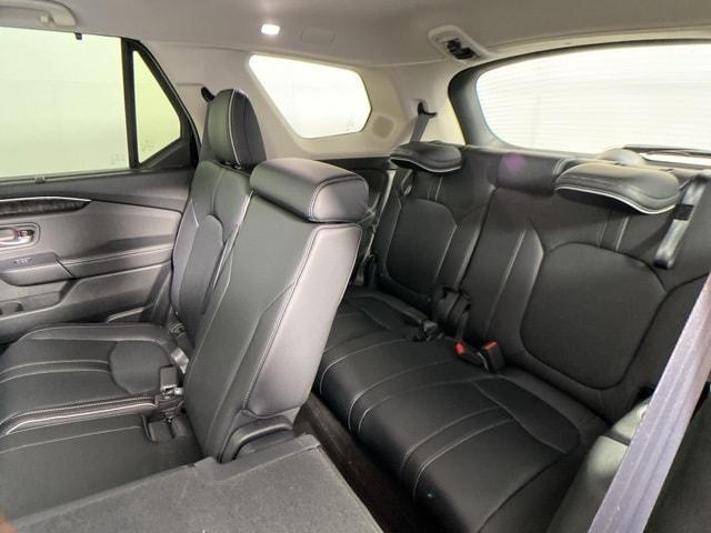 used 2024 Honda Pilot car, priced at $47,663