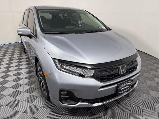 new 2026 Honda Odyssey car, priced at $44,290