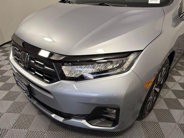 new 2026 Honda Odyssey car, priced at $44,290