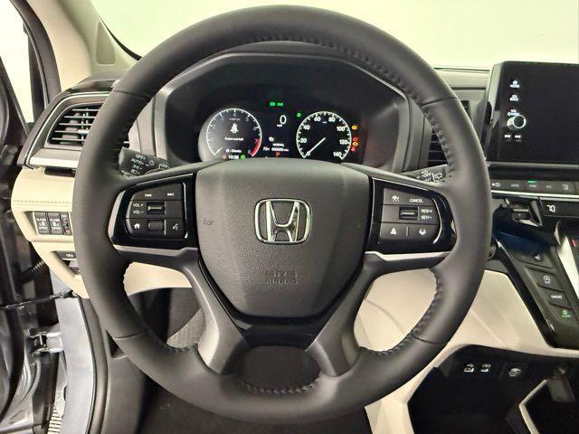 new 2026 Honda Odyssey car, priced at $48,990