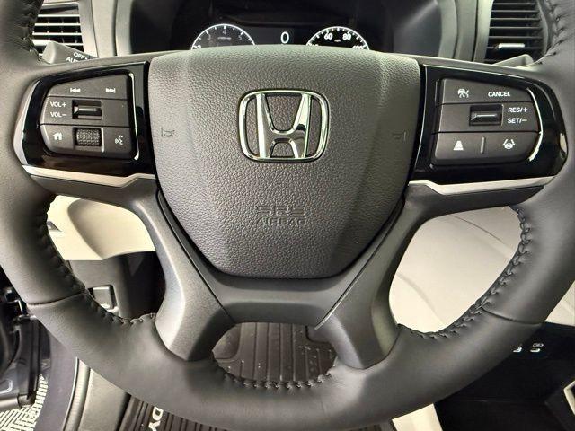 new 2026 Honda Odyssey car, priced at $44,290