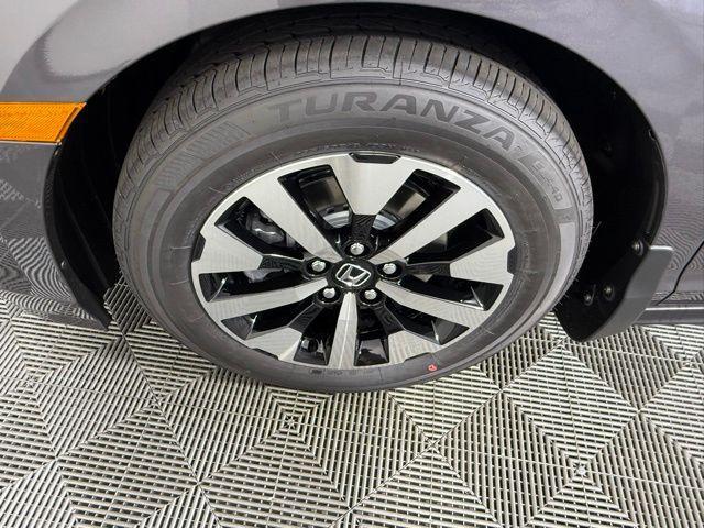 new 2026 Honda Odyssey car, priced at $44,290