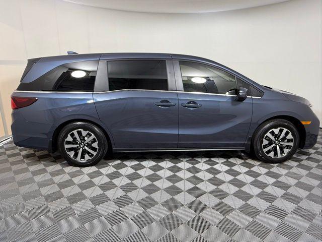 new 2026 Honda Odyssey car, priced at $44,655