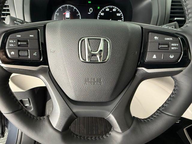 new 2026 Honda Odyssey car, priced at $44,655