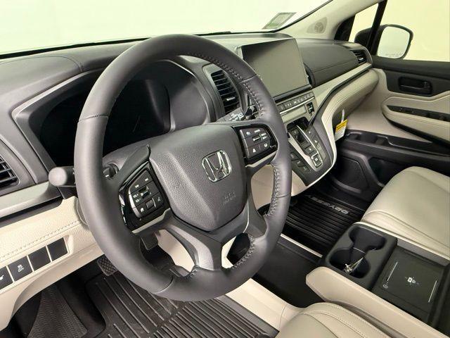 new 2026 Honda Odyssey car, priced at $44,655