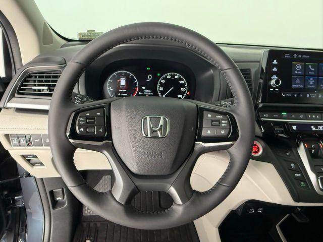 new 2026 Honda Odyssey car, priced at $44,655