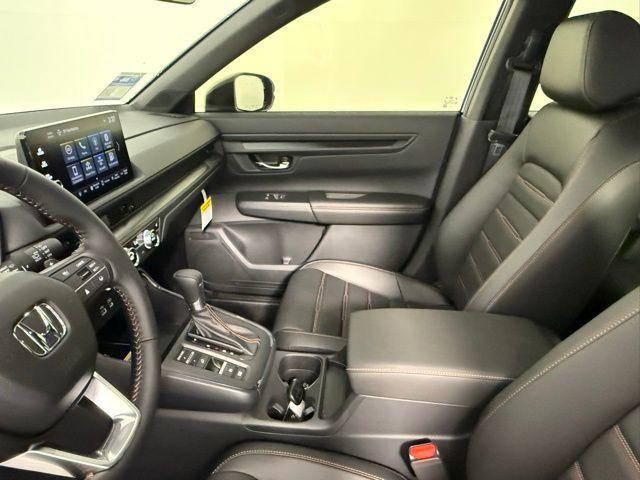 new 2025 Honda CR-V Hybrid car, priced at $39,500