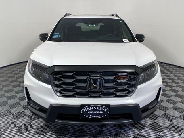 new 2025 Honda Passport car, priced at $50,218