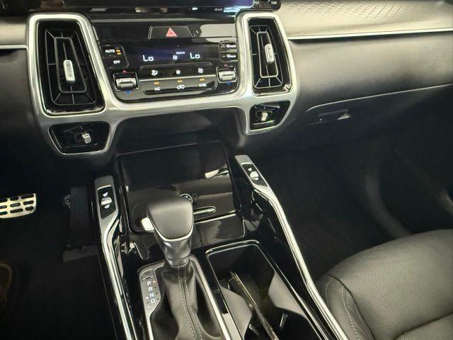 used 2021 Kia Sorento car, priced at $24,847
