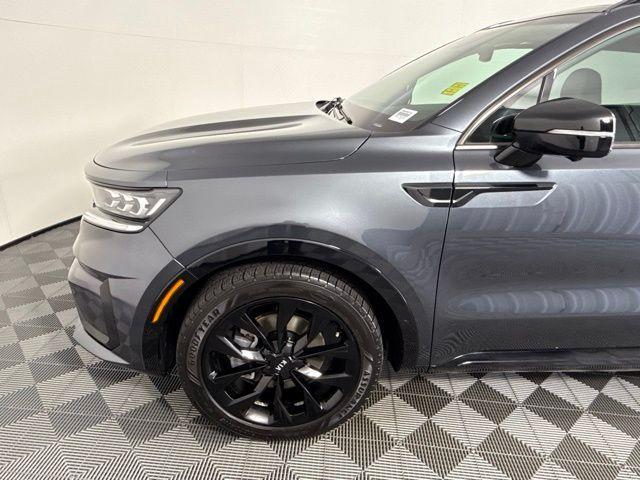 used 2021 Kia Sorento car, priced at $24,847