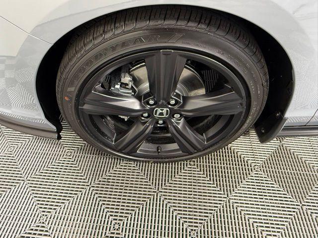 new 2025 Honda Accord Hybrid car, priced at $37,025