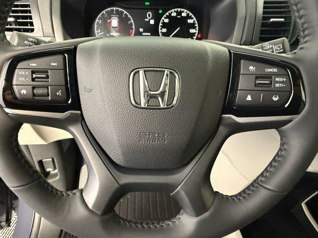 new 2026 Honda Odyssey car, priced at $44,290