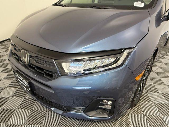 new 2026 Honda Odyssey car, priced at $44,290