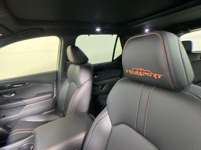 used 2025 Honda Pilot car, priced at $46,687