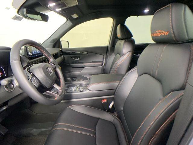 used 2025 Honda Pilot car, priced at $46,687