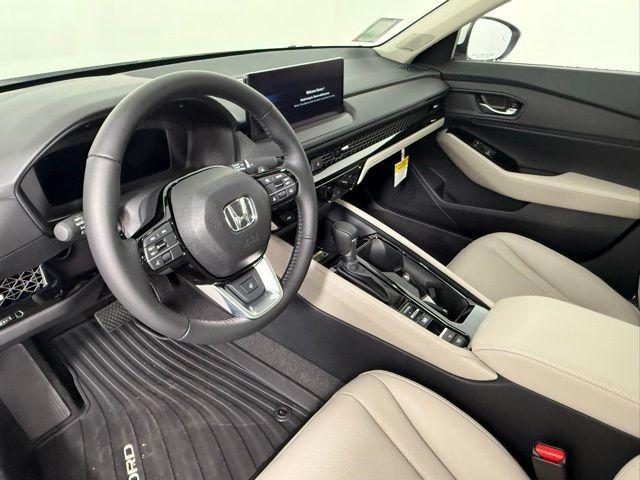 new 2025 Honda Accord Hybrid car, priced at $40,950