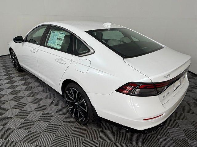 new 2025 Honda Accord Hybrid car, priced at $40,950