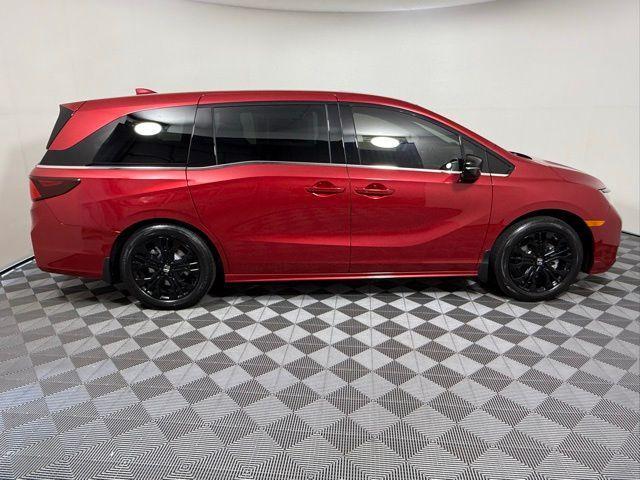new 2026 Honda Odyssey car, priced at $45,800