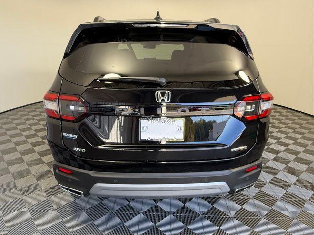 new 2025 Honda Pilot car, priced at $52,995