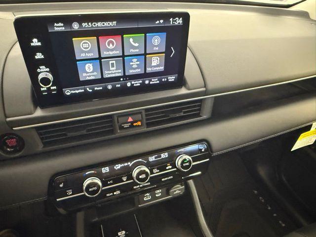 new 2025 Honda Pilot car, priced at $52,995