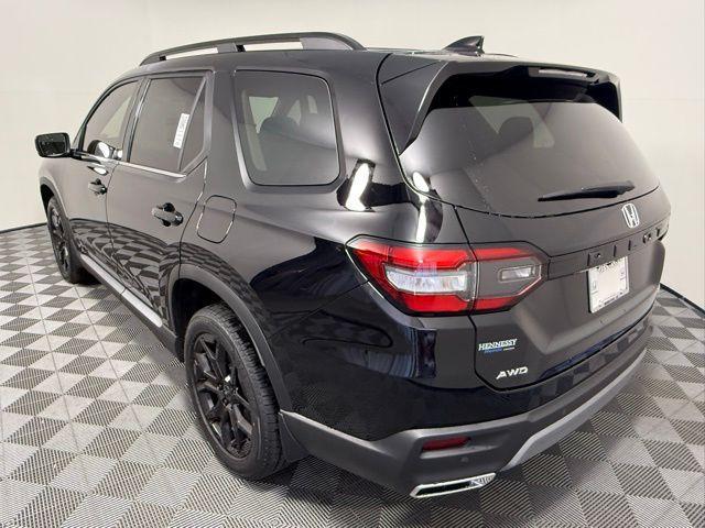 new 2025 Honda Pilot car, priced at $52,995