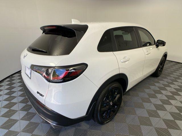 used 2025 Honda HR-V car, priced at $28,687