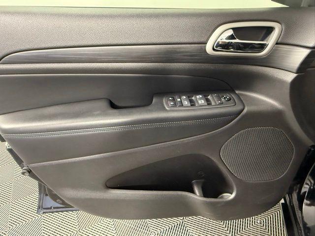 used 2021 Jeep Grand Cherokee car, priced at $18,687