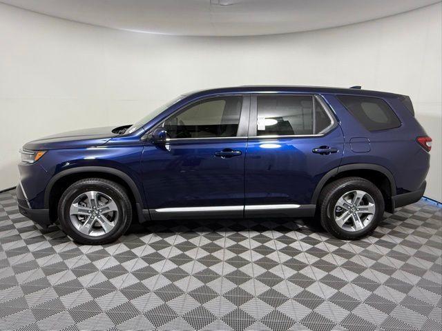 new 2025 Honda Pilot car, priced at $47,095