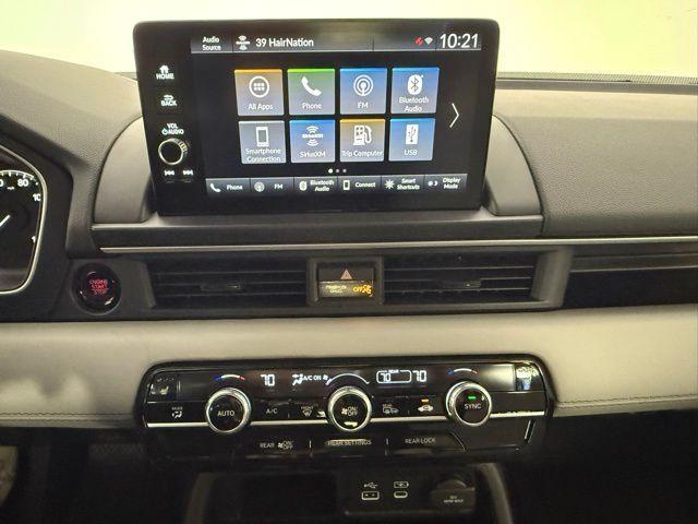 new 2025 Honda Pilot car, priced at $47,095