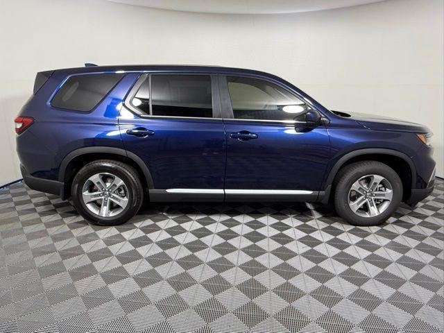 new 2025 Honda Pilot car, priced at $47,095